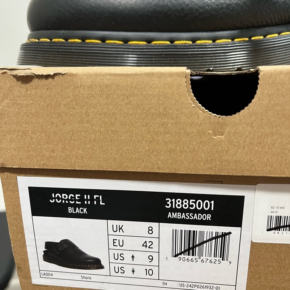 Dr. Martens Jorge II Fur Lined Mules
Black Ambassador - Picture 6 of 9